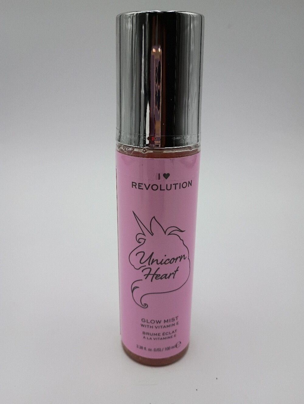 Revolution Unicorn Heart Glow Mist w/ Vitamin E. 3.38 fl oz